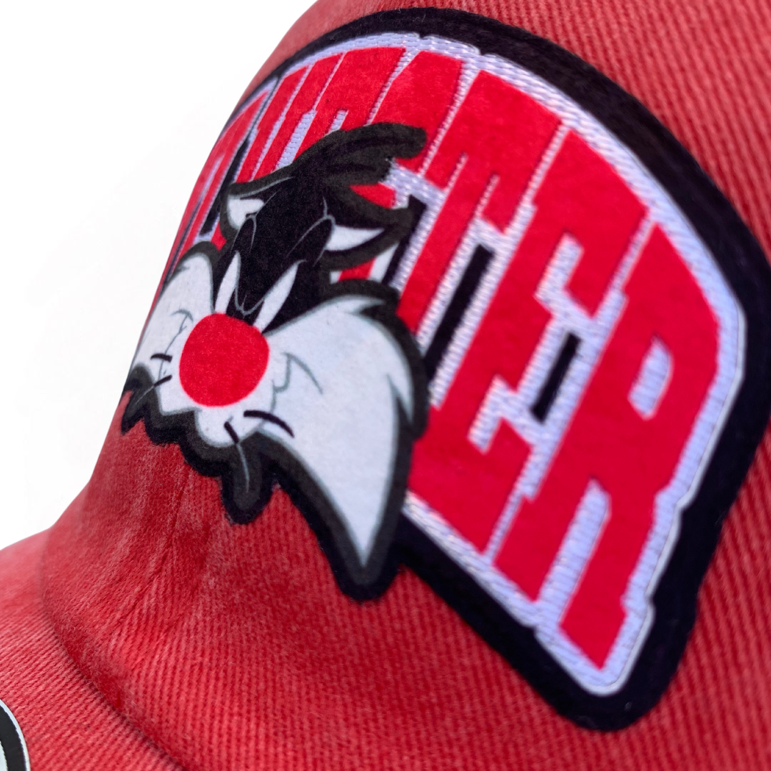 Gorra Looney Tunes “Sylvester Cat” Coral Vintage