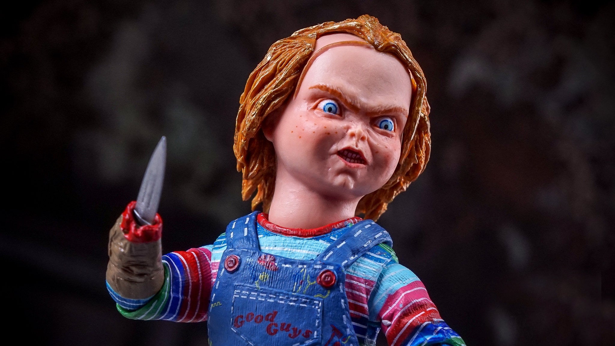 Figura NECA Child’s Play Chucky Versión Ultimate