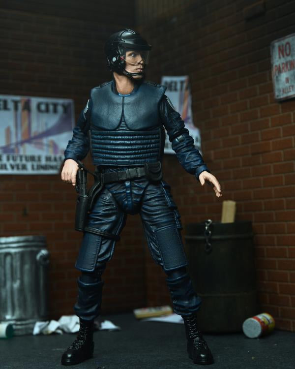 Figura NECA RoboCop Alex Murphy (OCP Uniform Edition) Versión Ultimate