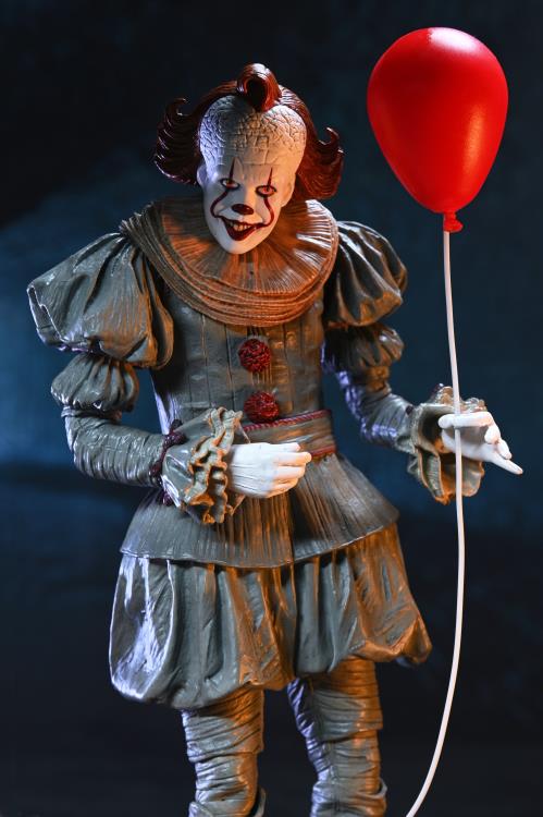 Figura NECA IT Welcome to Derry Pennywise Versión Ultimate