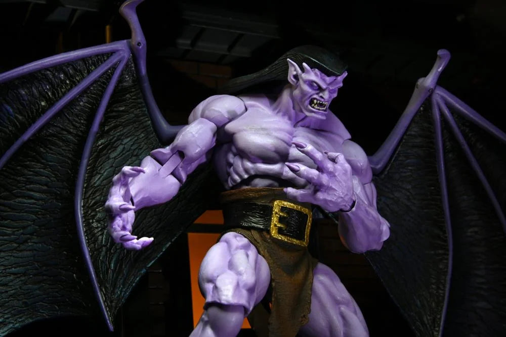 Figura NECA Gargoyles Goliath Versión Ultimate