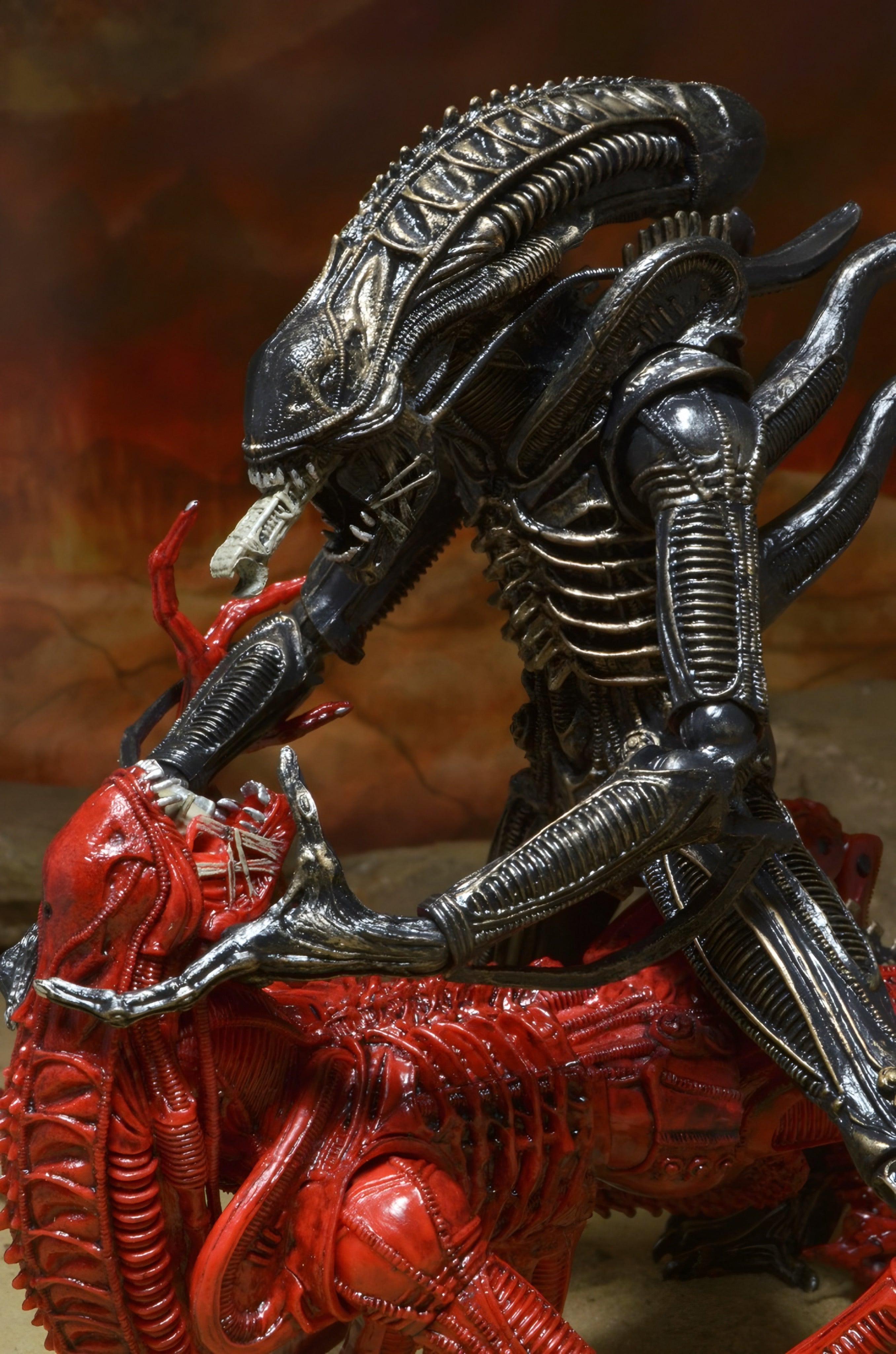 NECA Aliens Genocide Xenomorph Warrior (Red Version)
