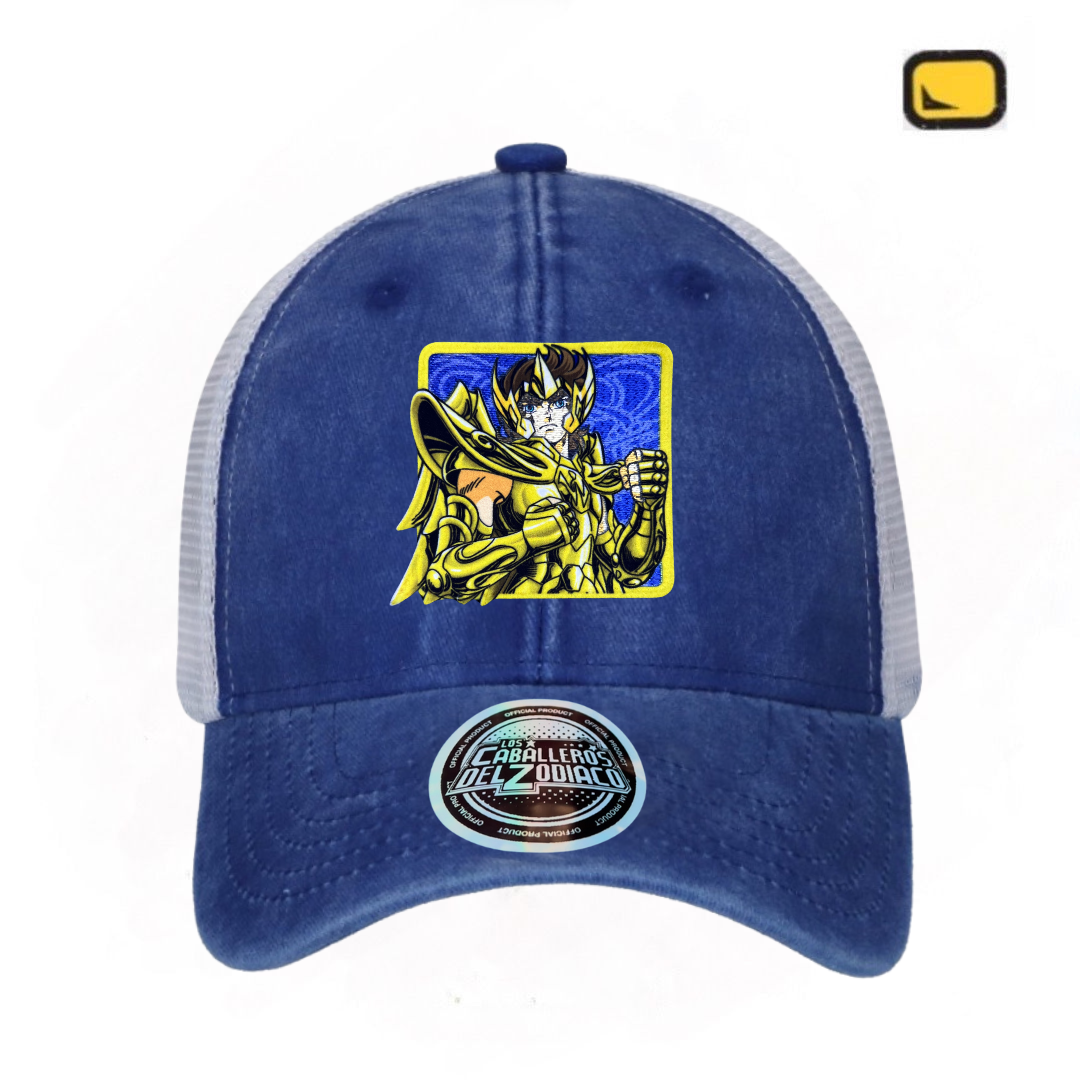 Gorra Los Caballeros del Zodiaco Aiolos de Sagitario Azul Royal/Blanca Tipo Trucker Deslavada