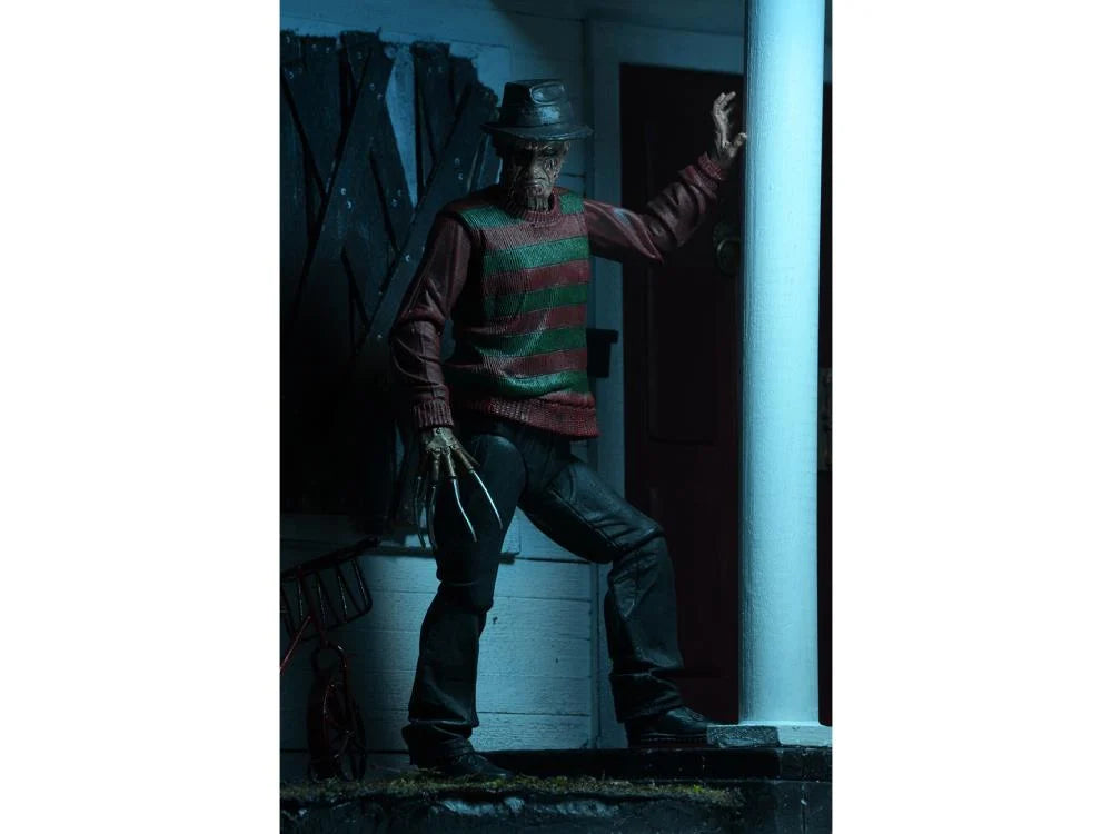 Figura NECA A Nightmare on Elm Street 30th Anniversary Freddy Krueger Versión Ultimate