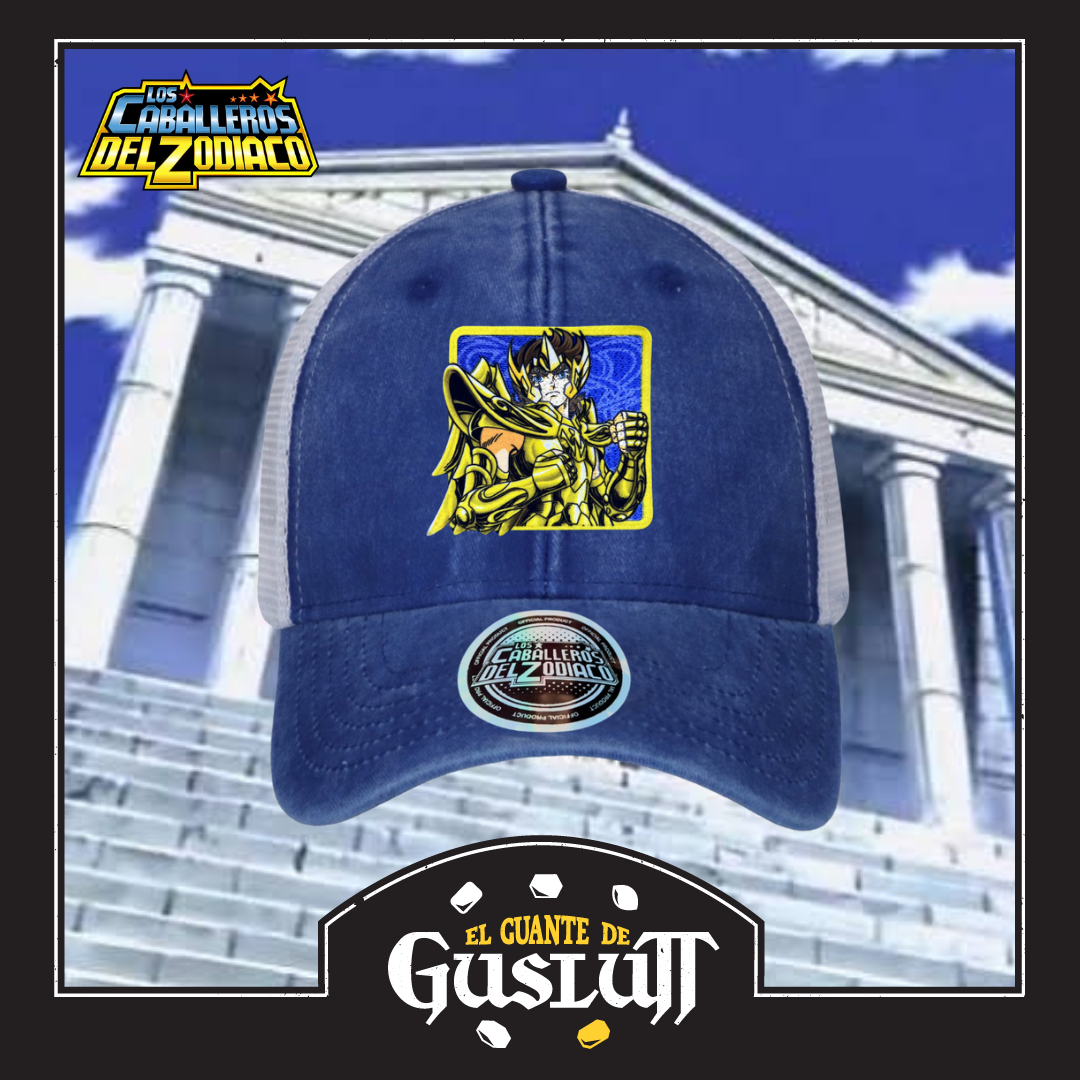 Gorra Los Caballeros del Zodiaco Aiolos de Sagitario Azul Royal/Blanca Tipo Trucker Deslavada
