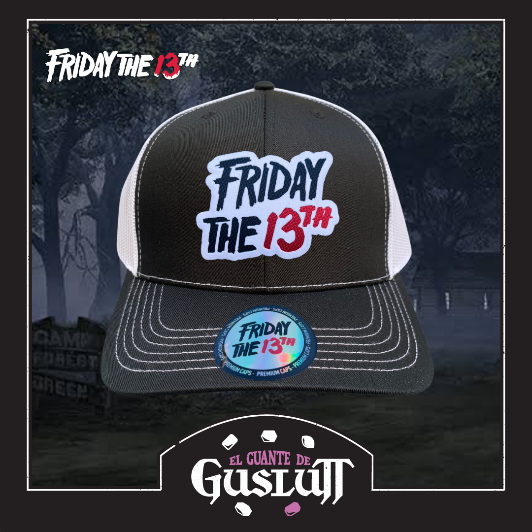 Gorra Friday the 13th Logo Clásico Negra/Blanca Tipo Trucker Premium