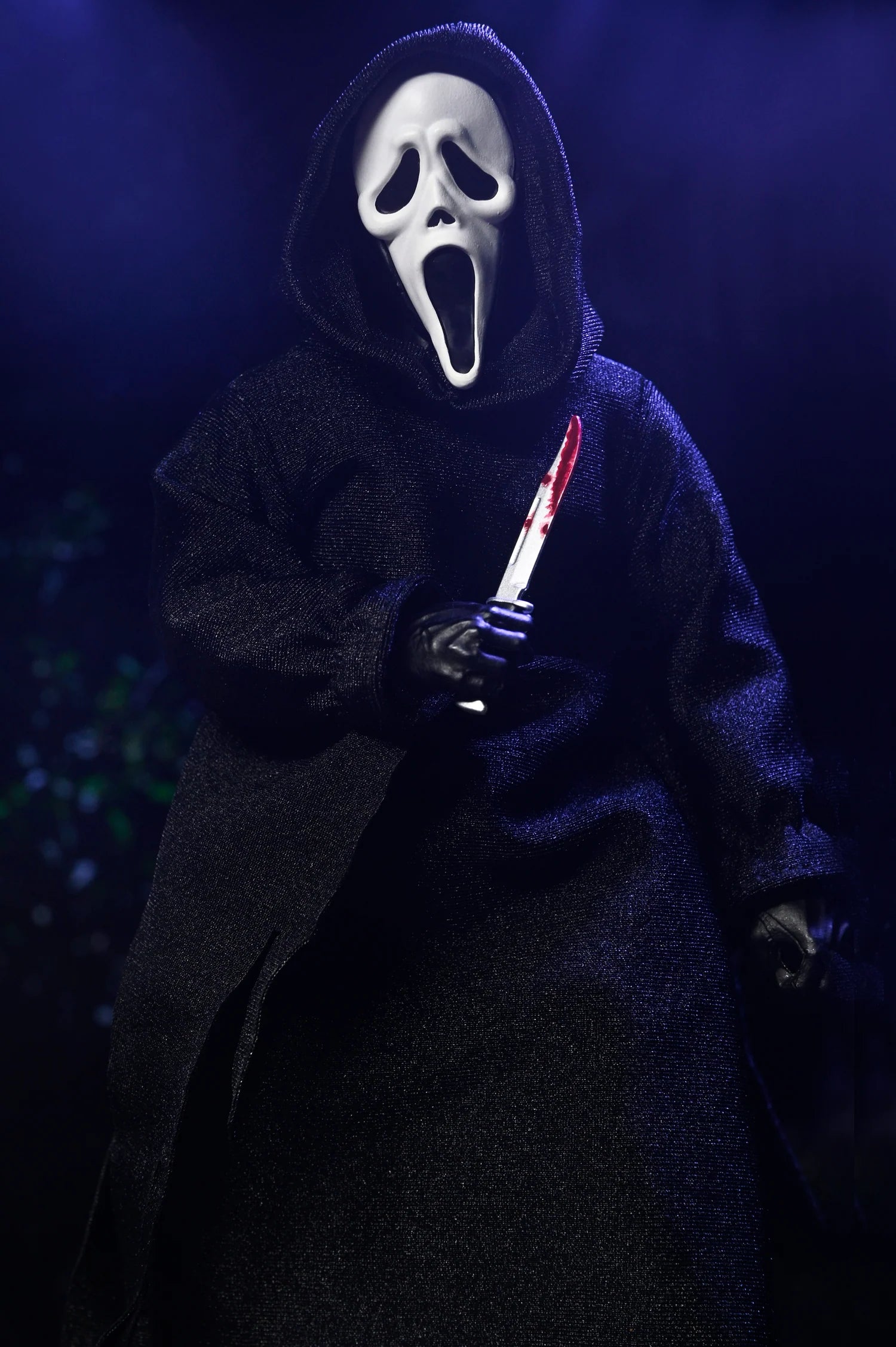 Figura NECA Ghostface The Icon of Halloween Edición Clothed