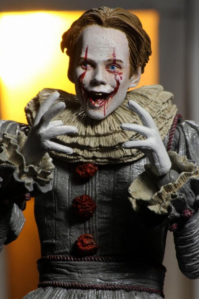 Figura NECA IT Chapter 2 (2019) Pennywise Versión Ultimate