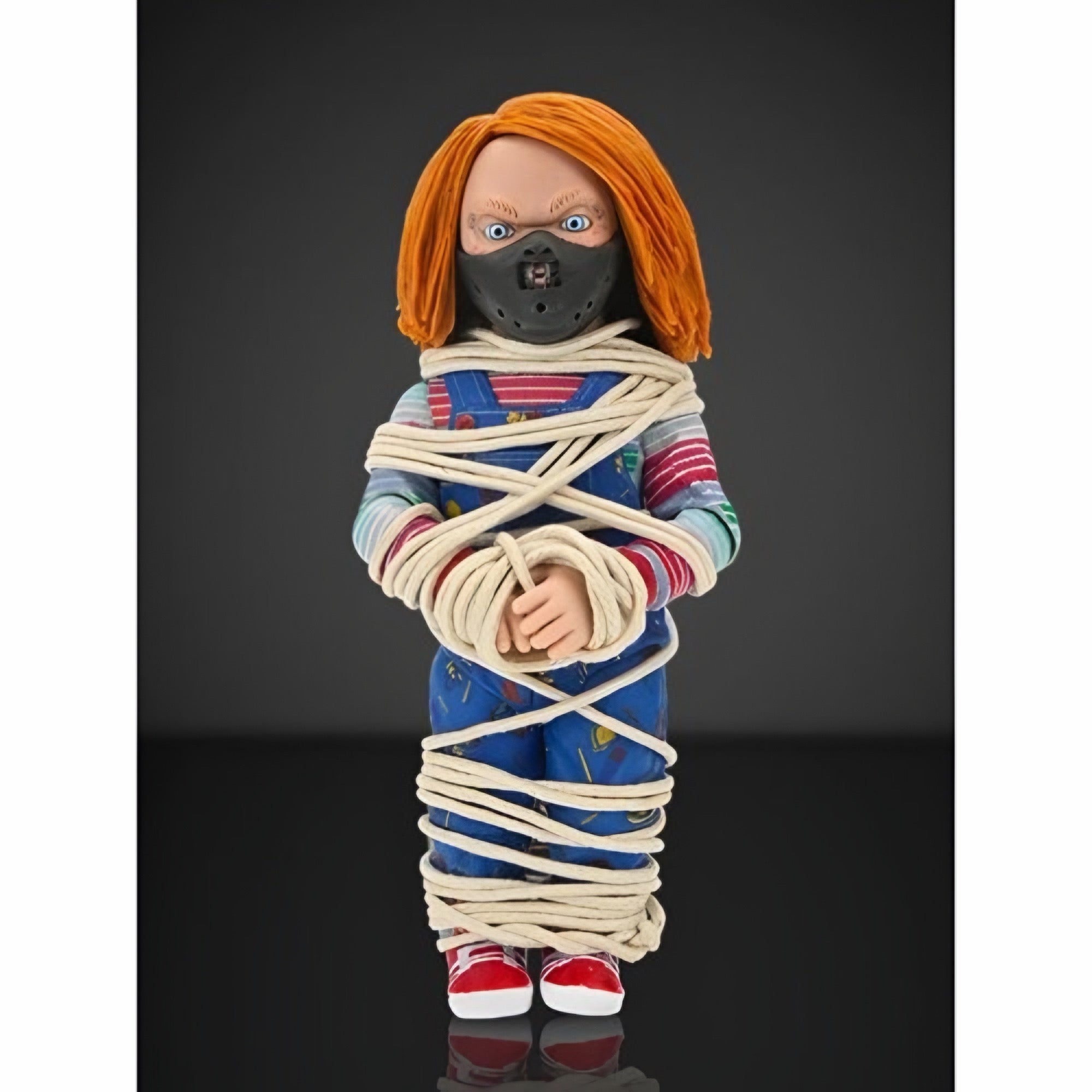 Figura NECA Chucky TV Series Good Guys (Figura al azar)