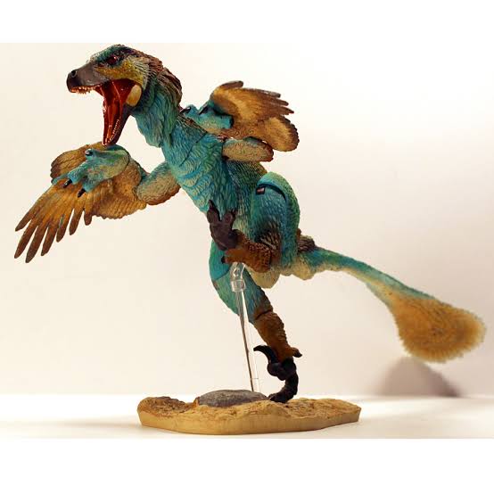 Beasts of the Mesozoic “Linheraptor Exquisitus” 1/6 scale Deluxe Figure