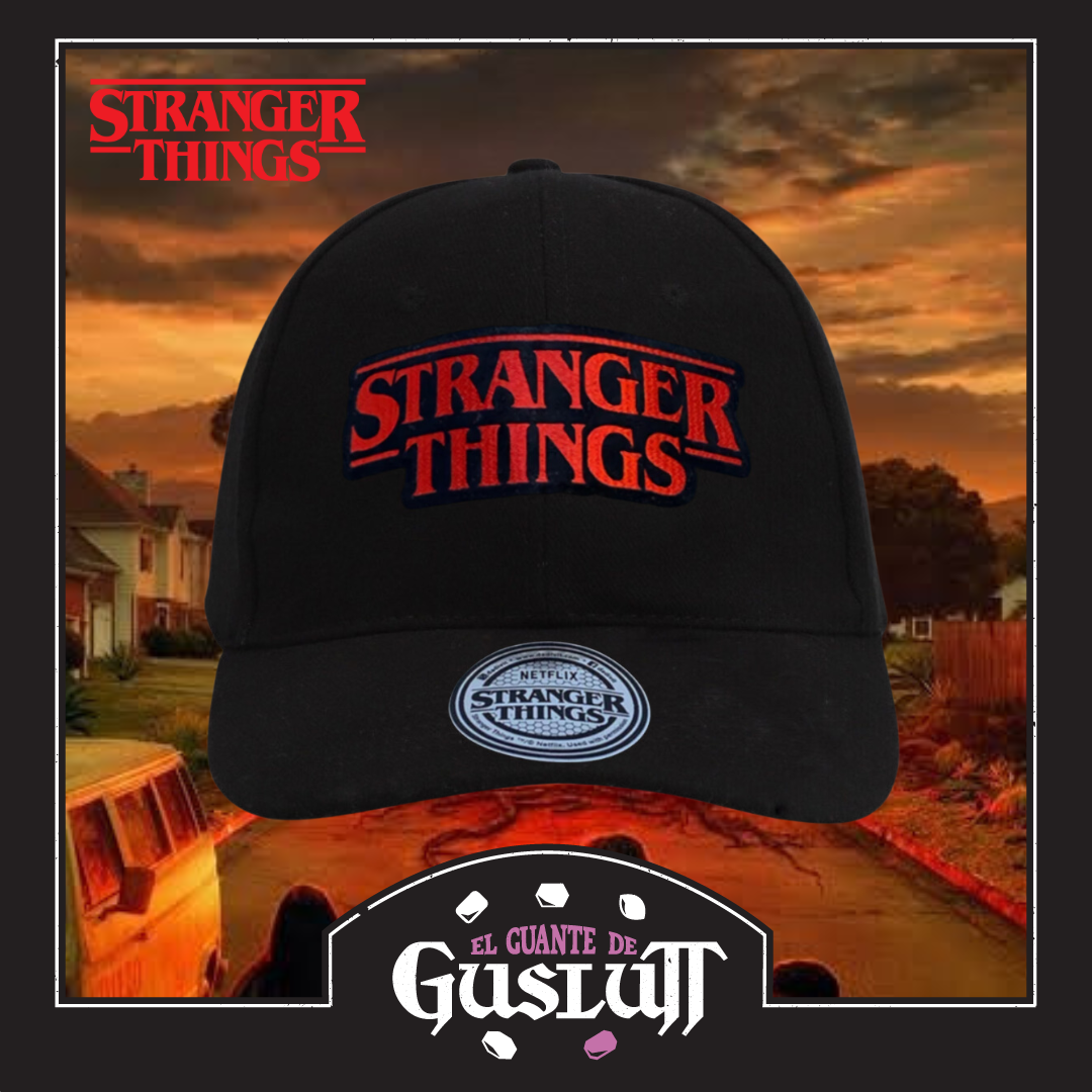 Gorra Stranger Things Logo Clásico Negra