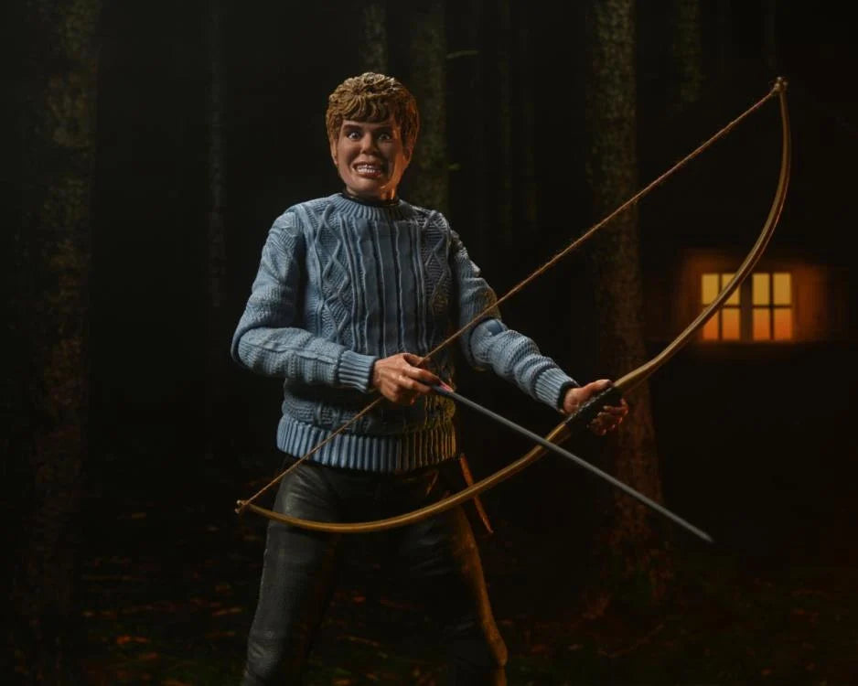 Figura NECA Friday the 13th Pamela Voorhees Versión Ultimate