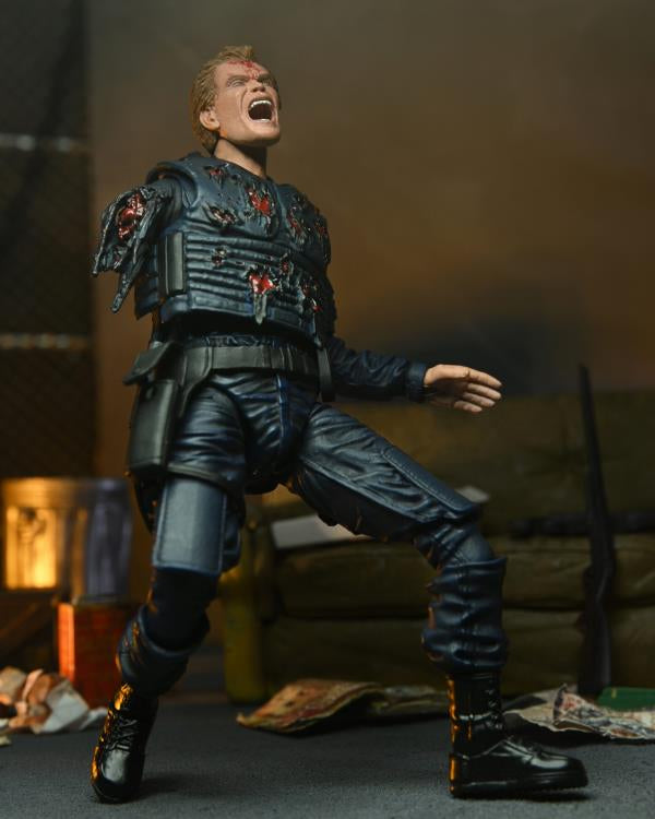 Figura NECA RoboCop Alex Murphy (OCP Uniform Edition) Versión Ultimate