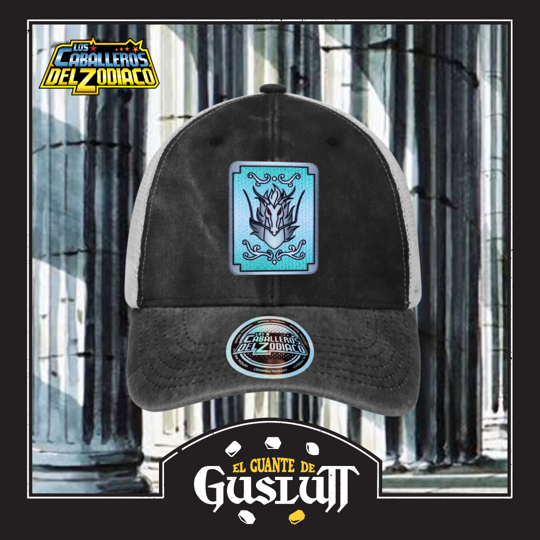 Gorra Los Caballeros del Zodiaco Caja de Pandora Shiryu Dragón Gris/Blanca Tipo Trucker Deslavada