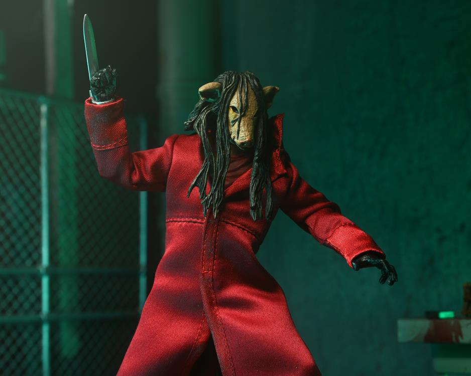 Figura NECA Saw Jigsaw Killer (Edición Bata Roja) Versión Ultimate