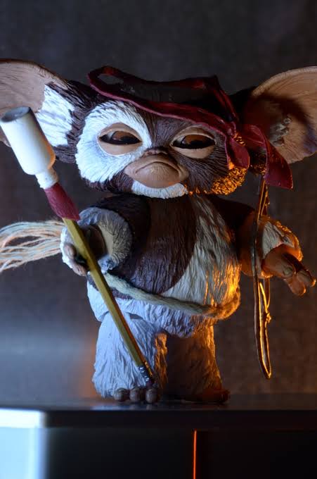 Figura NECA Gremlins Gizmo Versión Ultimate