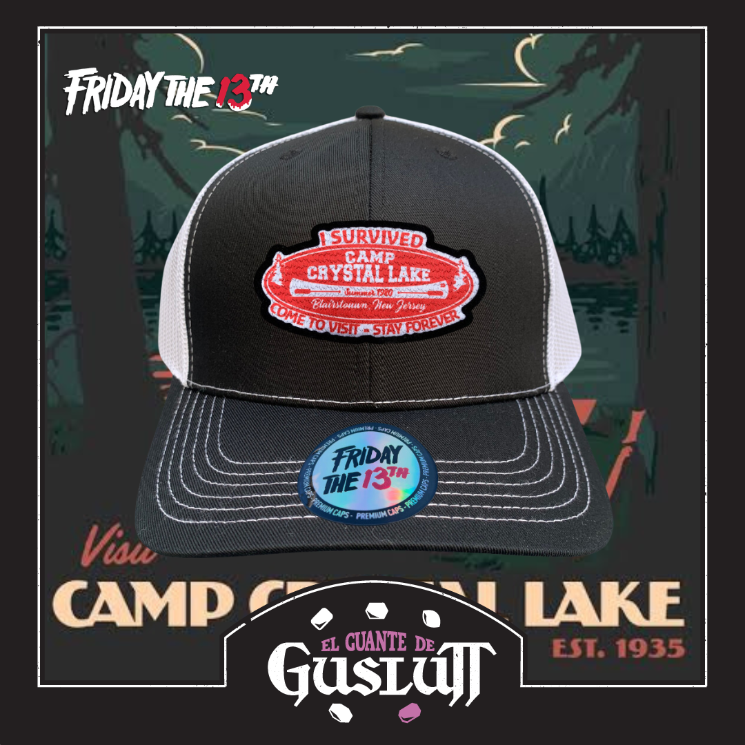 Gorra Friday the 13th Camp Crystal Lake Negra/Blanca Tipo Trucker Premium