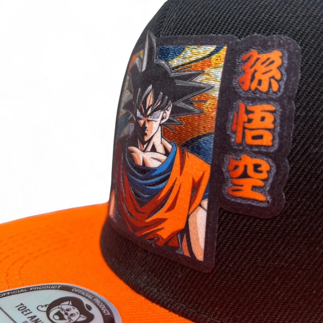 Gorra Dragon Ball Z Son Goku Negra/Naranja Snapback