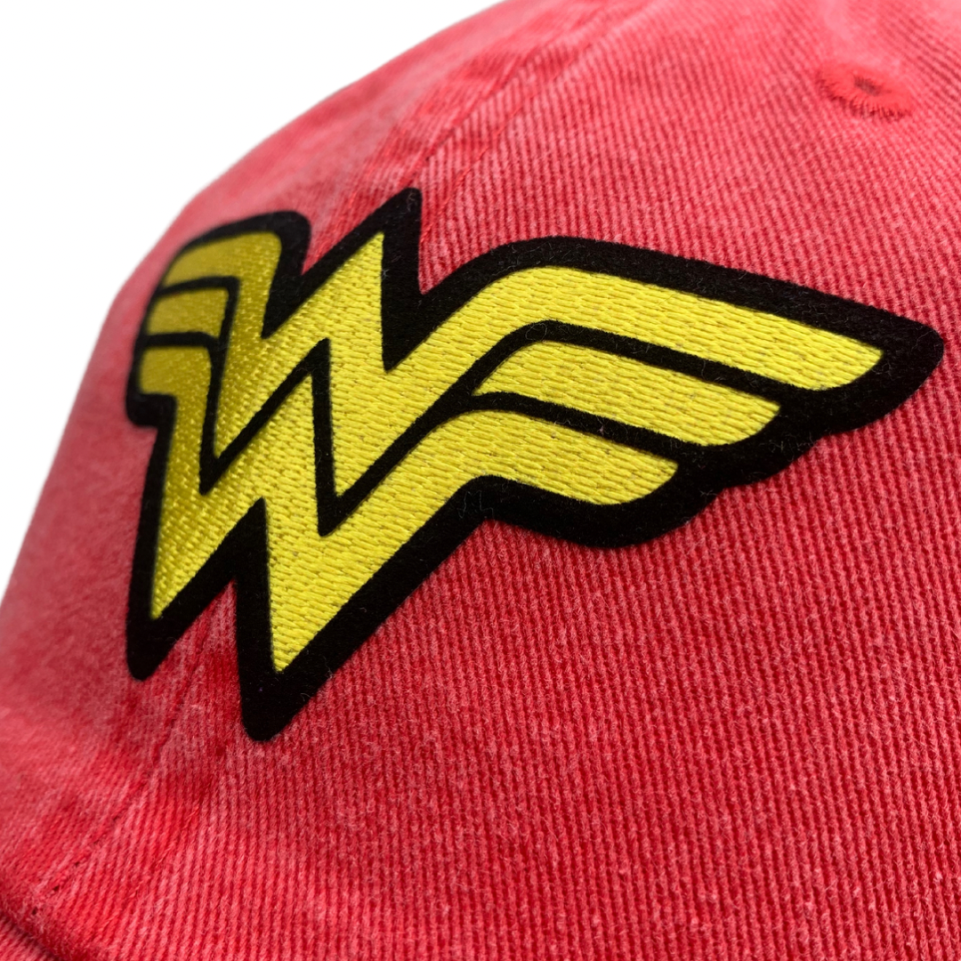 Gorra DC Comics Wonder Woman “Classic Logo” Coral Vintage