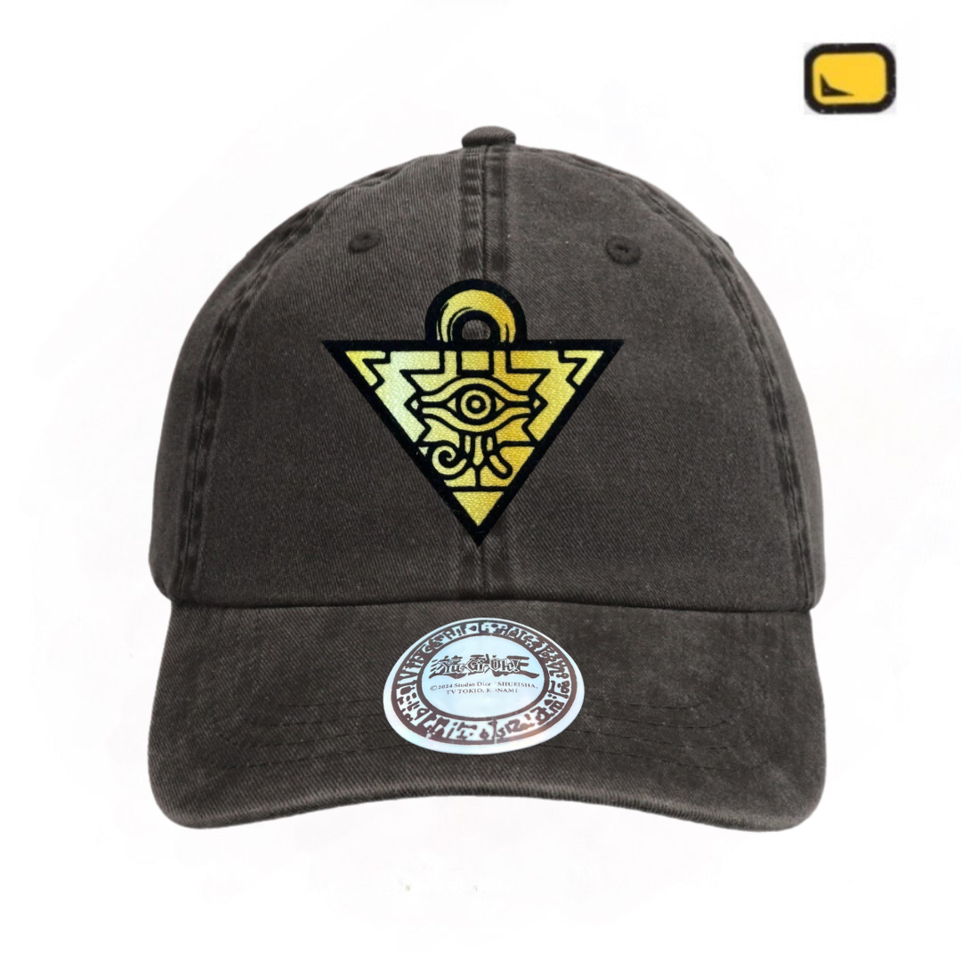Gorra Yu-Gi-Oh! Rompecabezas del Milenio Gris Tipo Deslavada