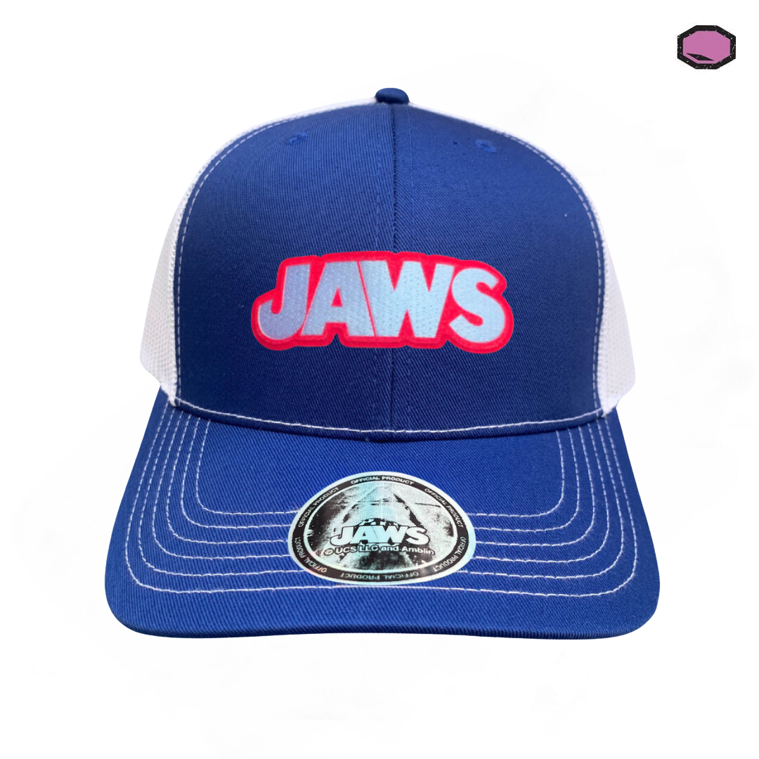 Gorra Jaws Logo Clásico Azul/Blanca Tipo Trucker Premium