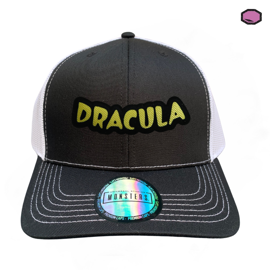 Gorra Universal Monsters Dracula Logo Clásico Negra/Blanca Tipo Trucker Premium