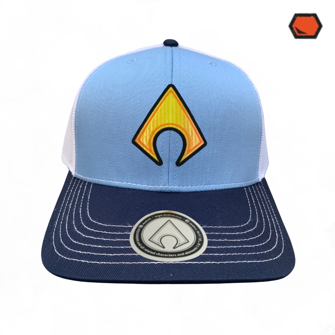 Gorra DC Comics Aquaman Logo Clásico Tricolor Tipo Trucker Premium