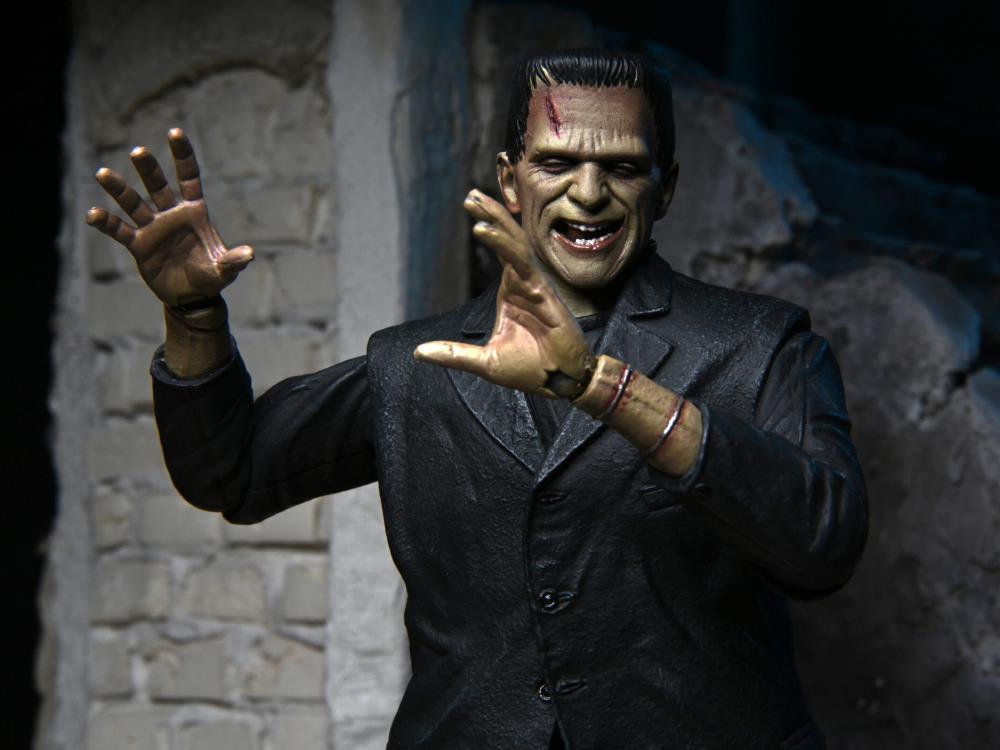 Figura NECA Universal Monsters Frankenstein Versión Ultimate