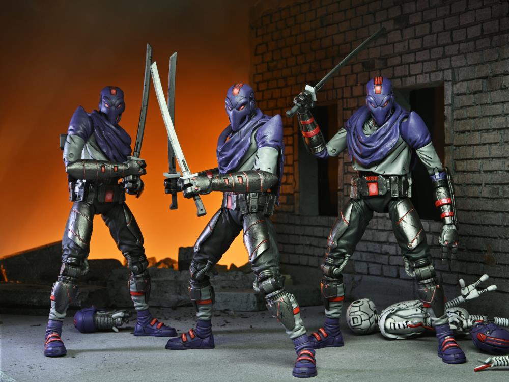 Figura NECA TMNT The Last Ronin Foot Bot Versión Ultimate