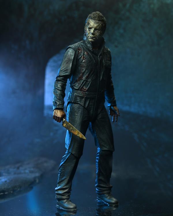 Figura NECA Halloween Ends Michael Myers Versión Ultimate