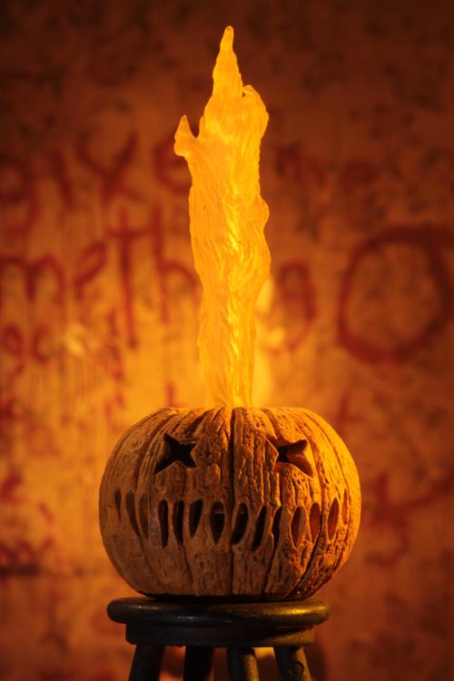 Figura NECA Trick-r-Treat Sam Versión Ultimate