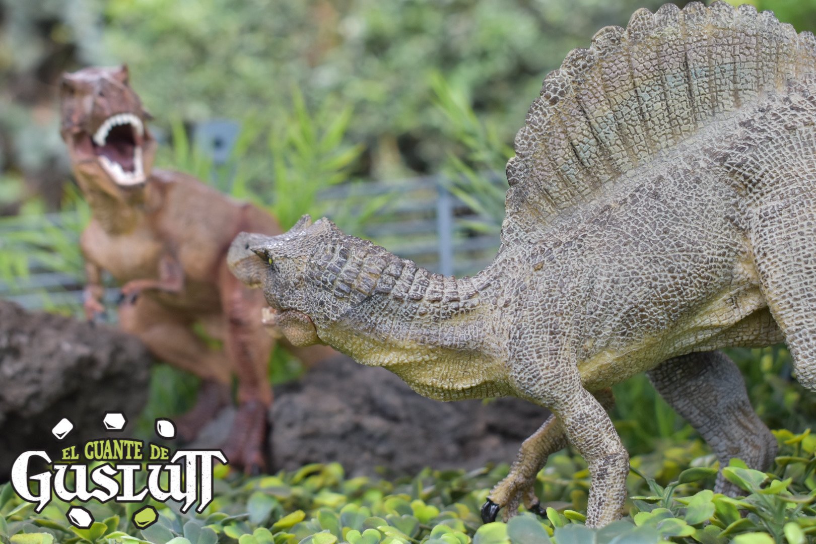 Papo Spinosaurus - El Guante de Guslutt