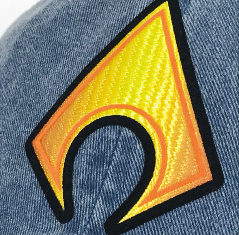 Gorra DC Comics Aquaman Logo Clásico Azul Tipo Deslavada