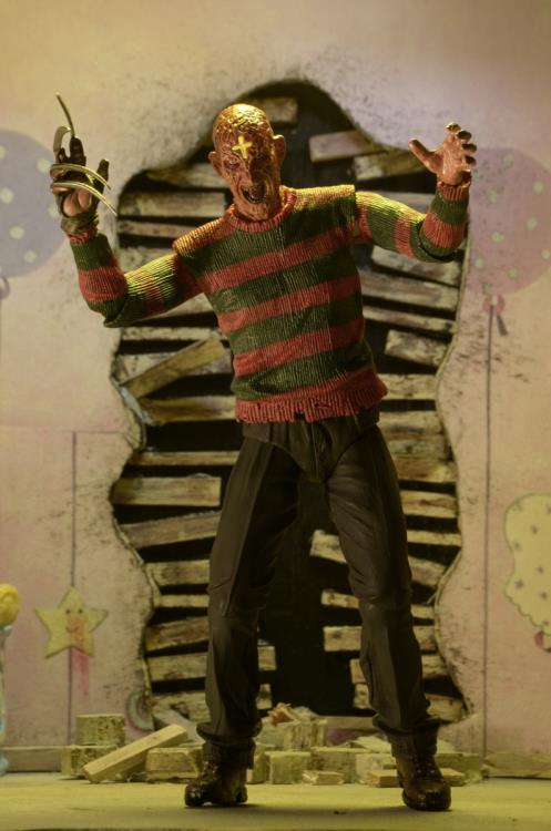 Figura NECA Nightmare on Elm Street Part 3 Dream Warrior Freddy Krueger Versión Ultimate