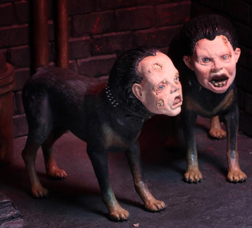 Figura NECA A Nightmare on Elm Street Part 2 Freddy Krueger Versión Ultimate