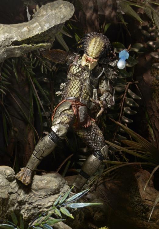 Figura NECA Predator Jungle Hunter Versión Ultimate