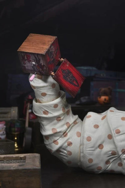 Figura NECA Krampus (2015) Der Klown Versión Deluxe