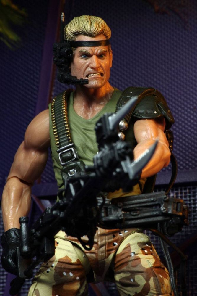 Figura NECA Aliens Kenner Tribute Space Marine Drake