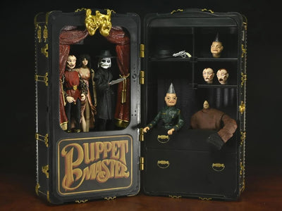 Figura NECA Puppet Master Leech Woman & Toulon's Puppet Case Versión Ultimate
