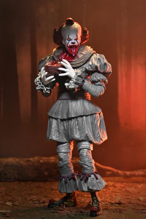 Figura NECA IT Welcome to Derry Pennywise Versión Ultimate