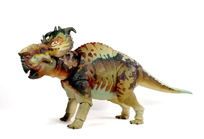 Beasts of the Mesozoic “Pachyrinosaurus Lakustai” (Fans Choice Version)