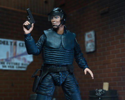 Figura NECA RoboCop Alex Murphy (OCP Uniform Edition) Versión Ultimate