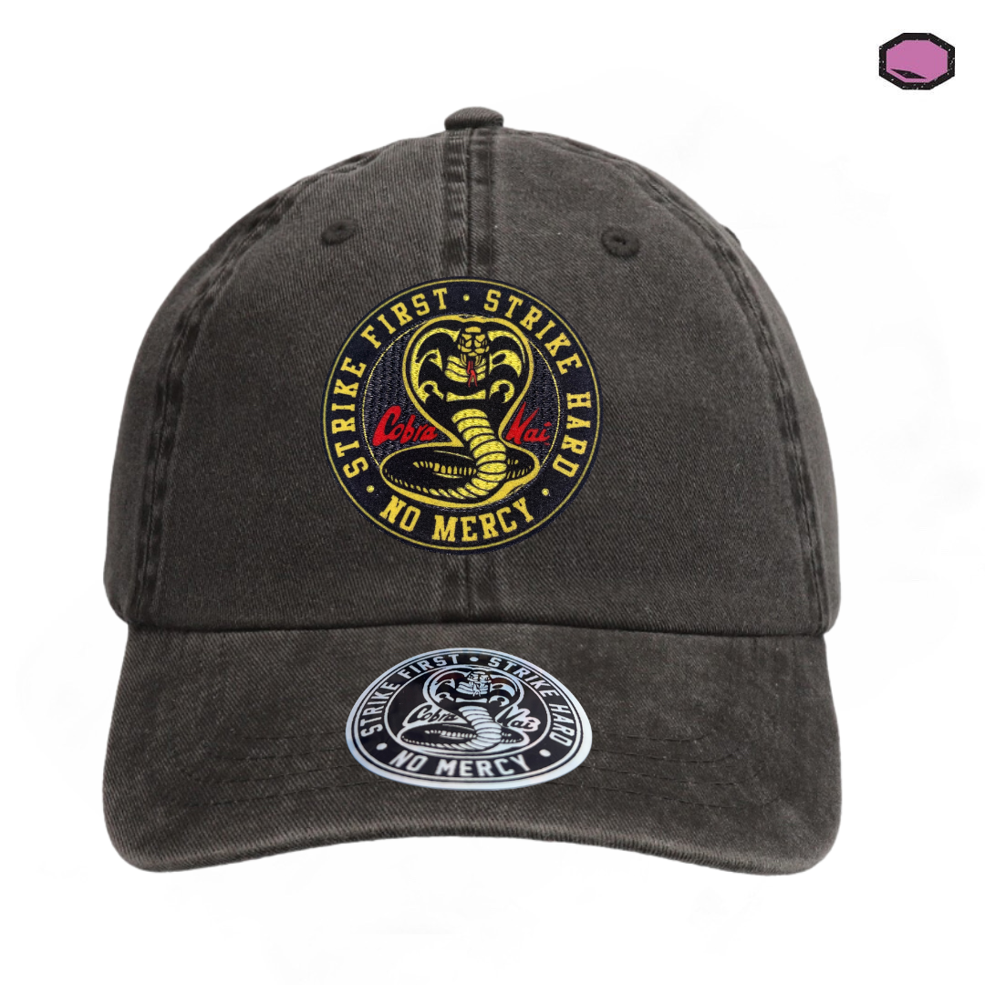 Gorra Cobra Kai Logo Gris Tipo Deslavada