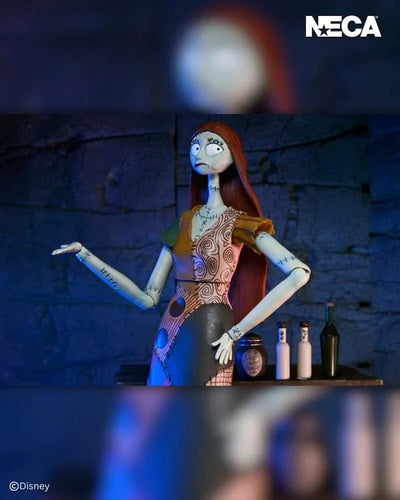 Figura NECA The Nightmare Before Christmas Sally Versión Ultimate