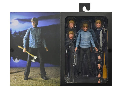 Figura NECA Friday the 13th Pamela Voorhees Versión Ultimate