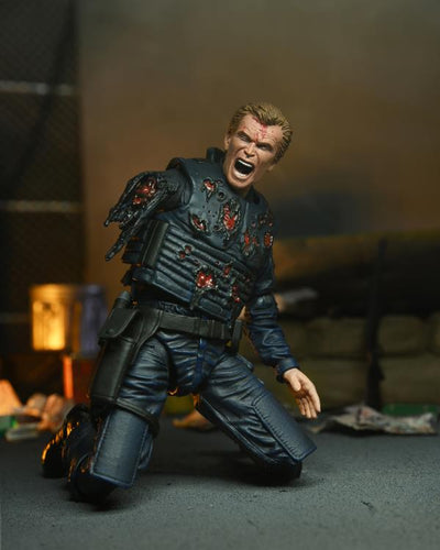 Figura NECA RoboCop Alex Murphy (OCP Uniform Edition) Versión Ultimate