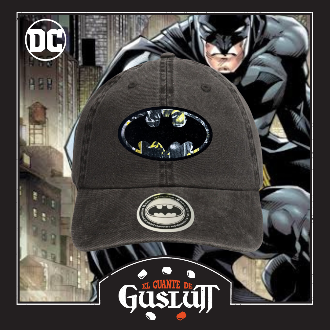 Gorra DC Comics Batman “The Caped Cruzader” Gris Vintage