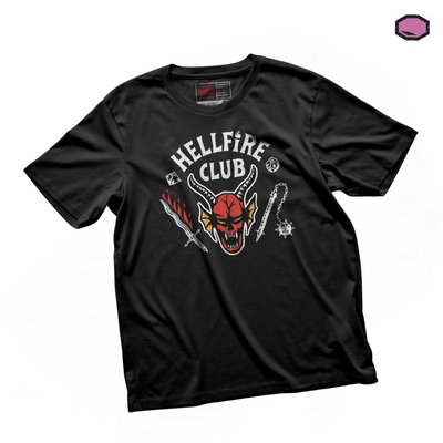 Playera Stranger Things Emblema Club Hellfire Negra