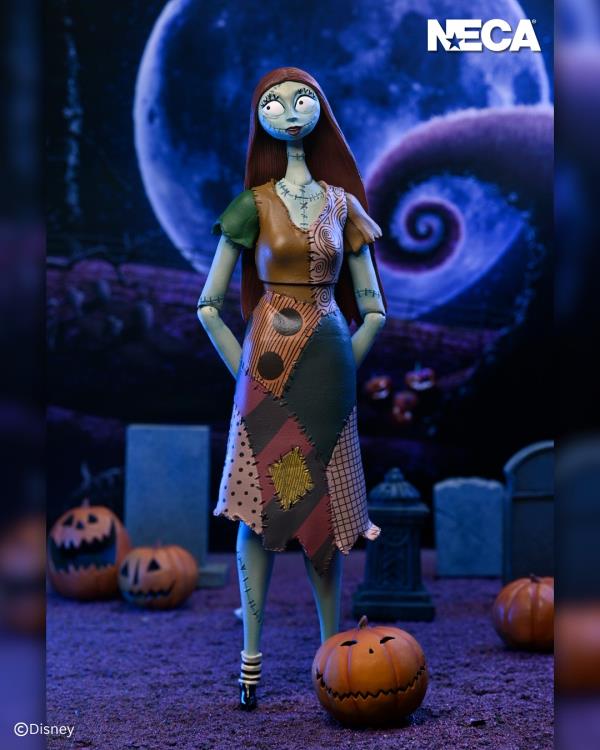 Figura NECA The Nightmare Before Christmas Sally Versión Ultimate