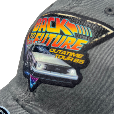 Gorra Back to the Future Outatime Tour 85 Gris Tipo Deslavada